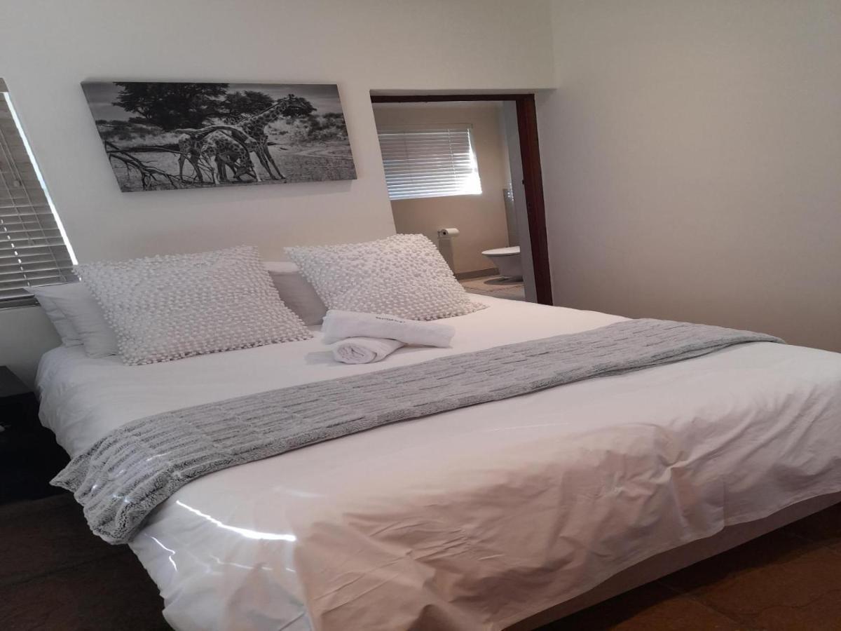 Paddabult Self Catering Cottages พาร์ล ภายนอก รูปภาพ